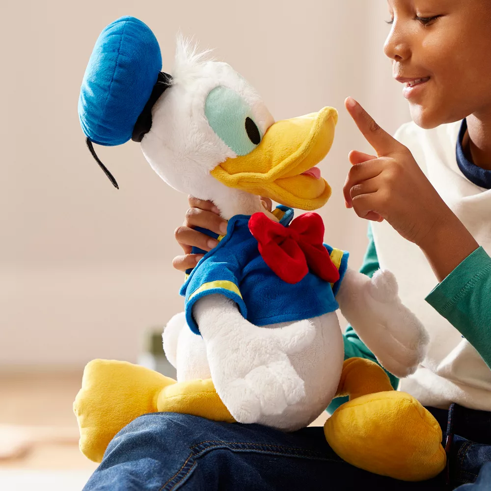 Disney Store Peluche Moyenne Donald 1 Disney Store Peluche Moyenne Donald