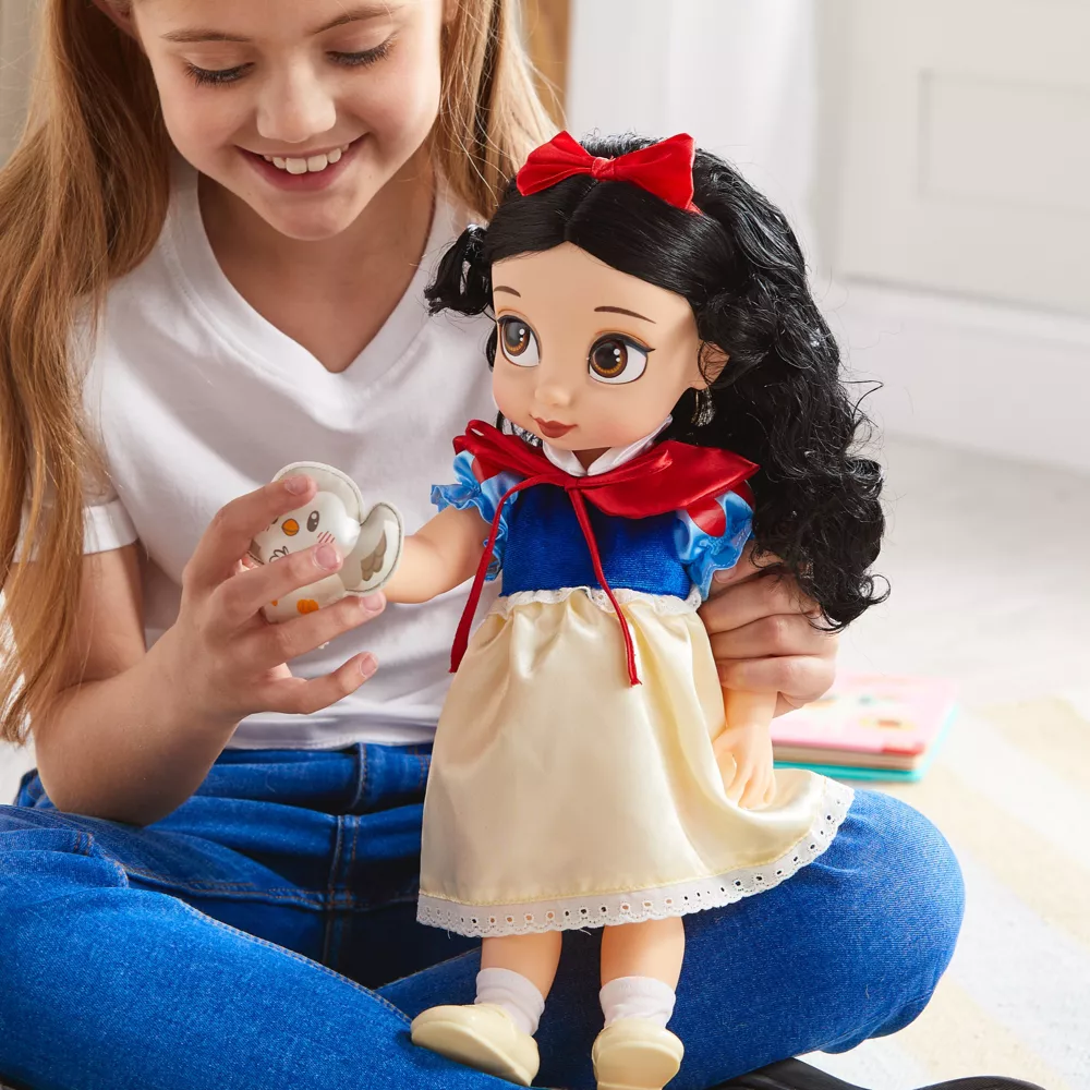 Disney Store Poupée Blanche Neige, Disney Animators 2 Disney Store Poupée Blanche Neige, Disney Animators – Image 2