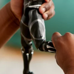 Disney Store Figurine Black Panther Articulée Et Parlante 11 Disney Store Figurine Black Panther Articulée Et Parlante -FUNKO Boutique 461012490928 5