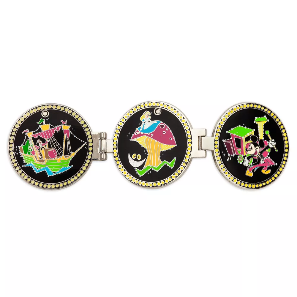 Disneyland Pin's Main Street Electrical Parade 50e anniversaire 1 Disneyland Pin's Main Street Electrical Parade 50e anniversaire